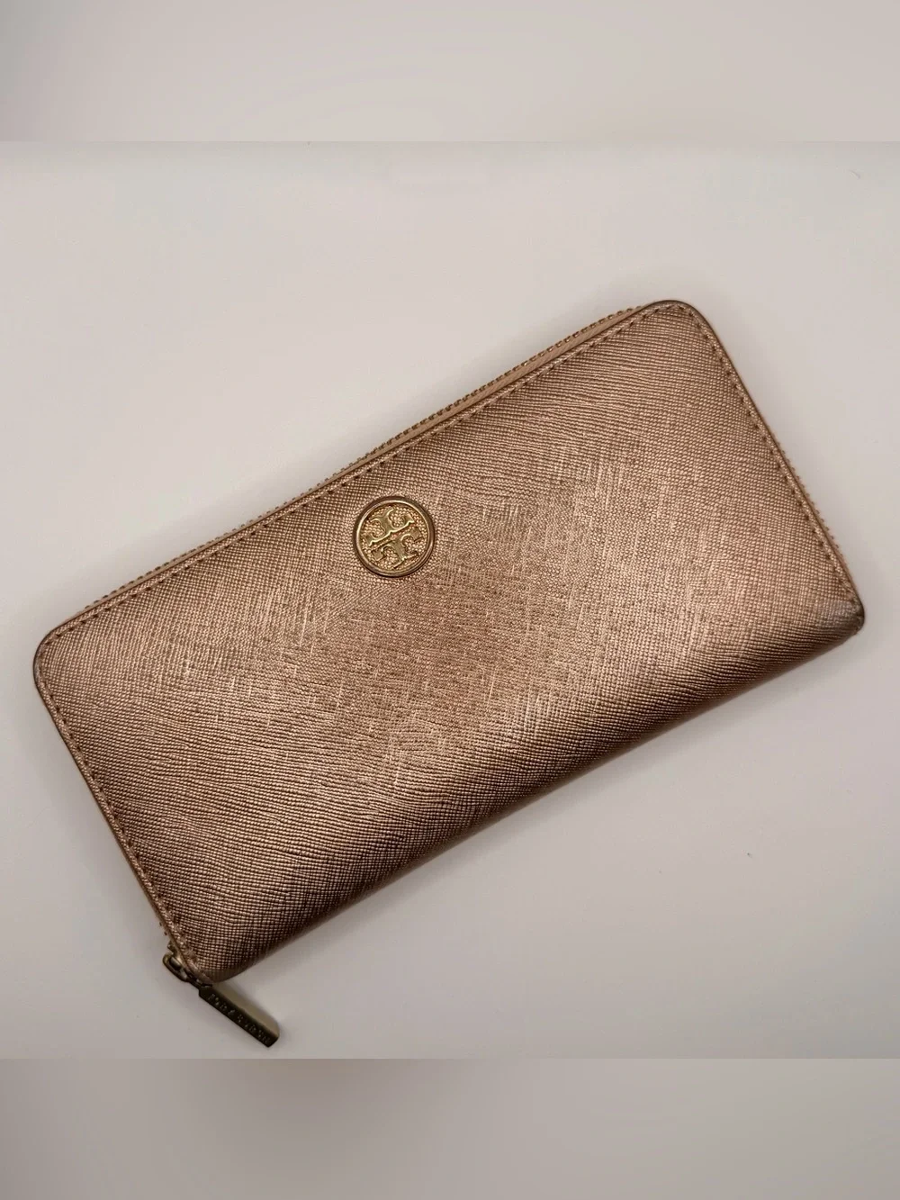 Tory Burch Rose Gold Metallic Saffiano Zip Around Continental Wallet